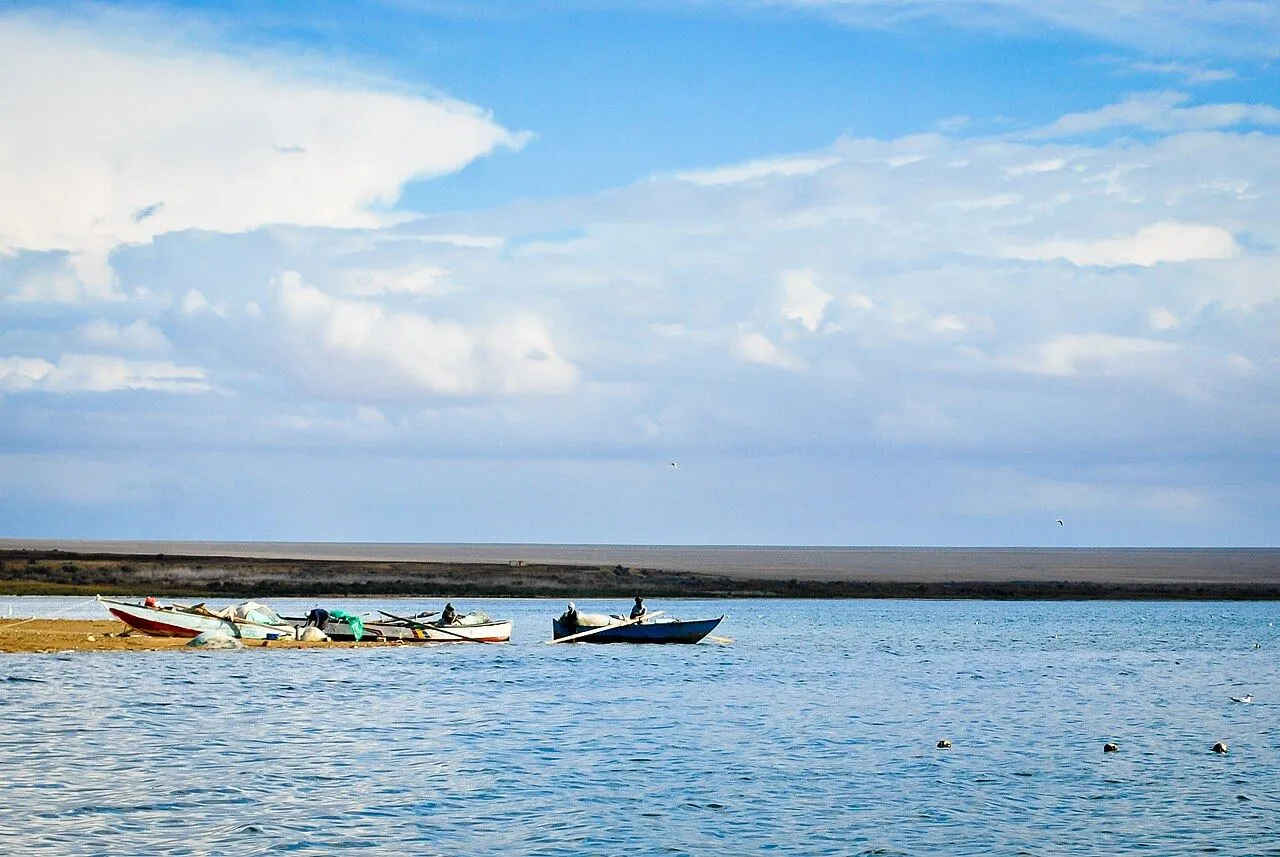 Wadi El Rayan lake