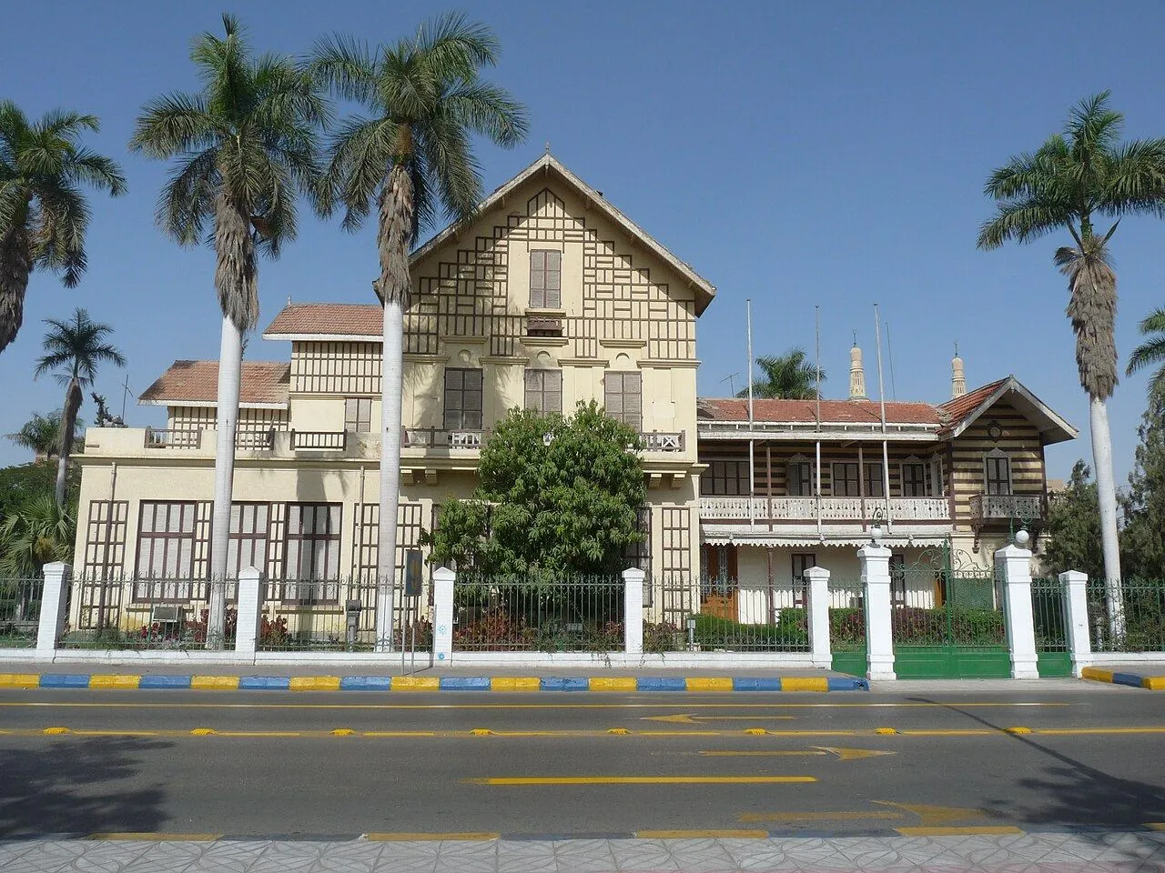 De Lesseps' house