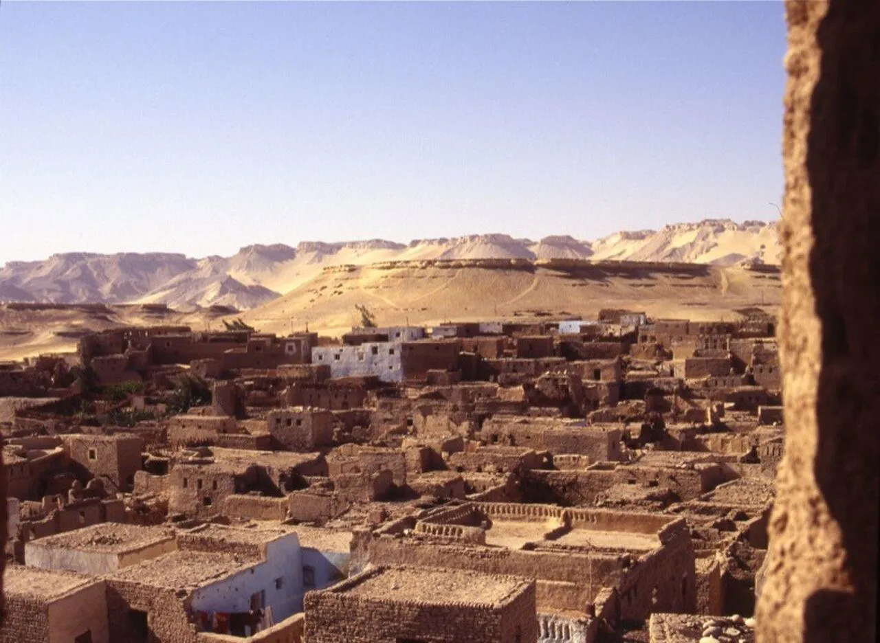 Kharga Oasis landscape