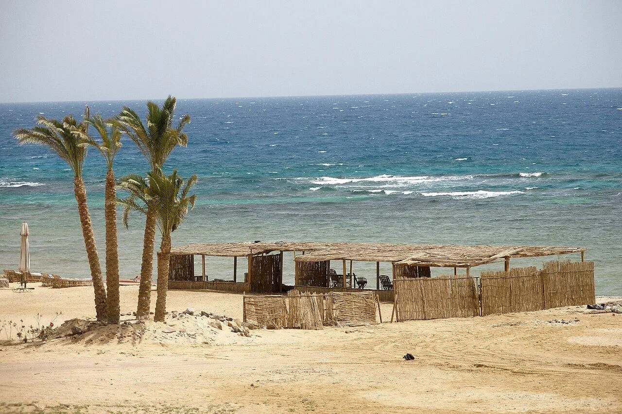 Colored Canyon & Nuweiba Day Trip