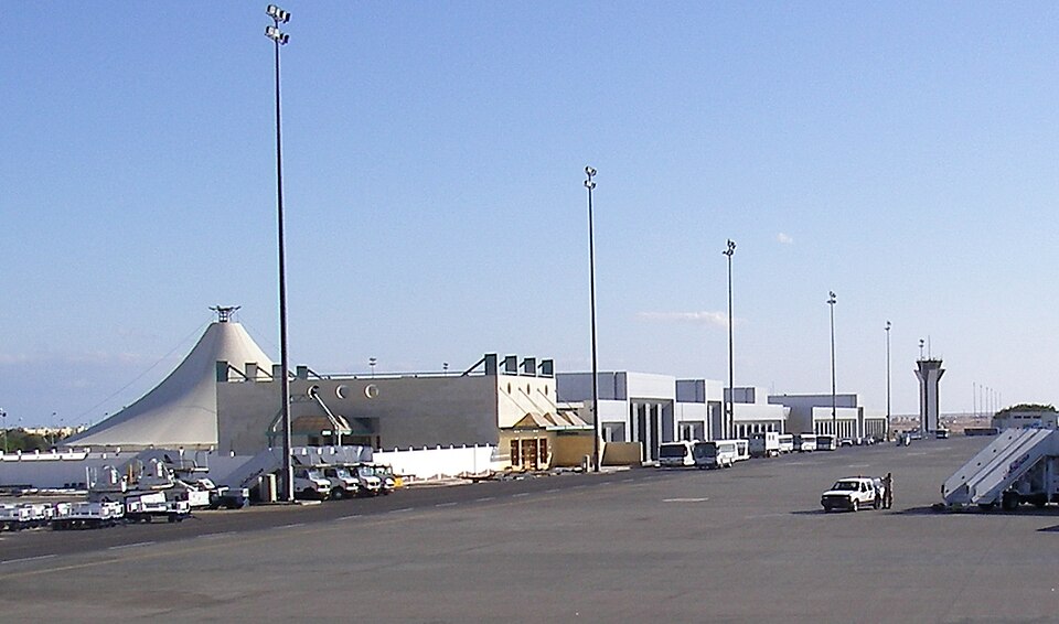 Airport-to-Hotel Transfer