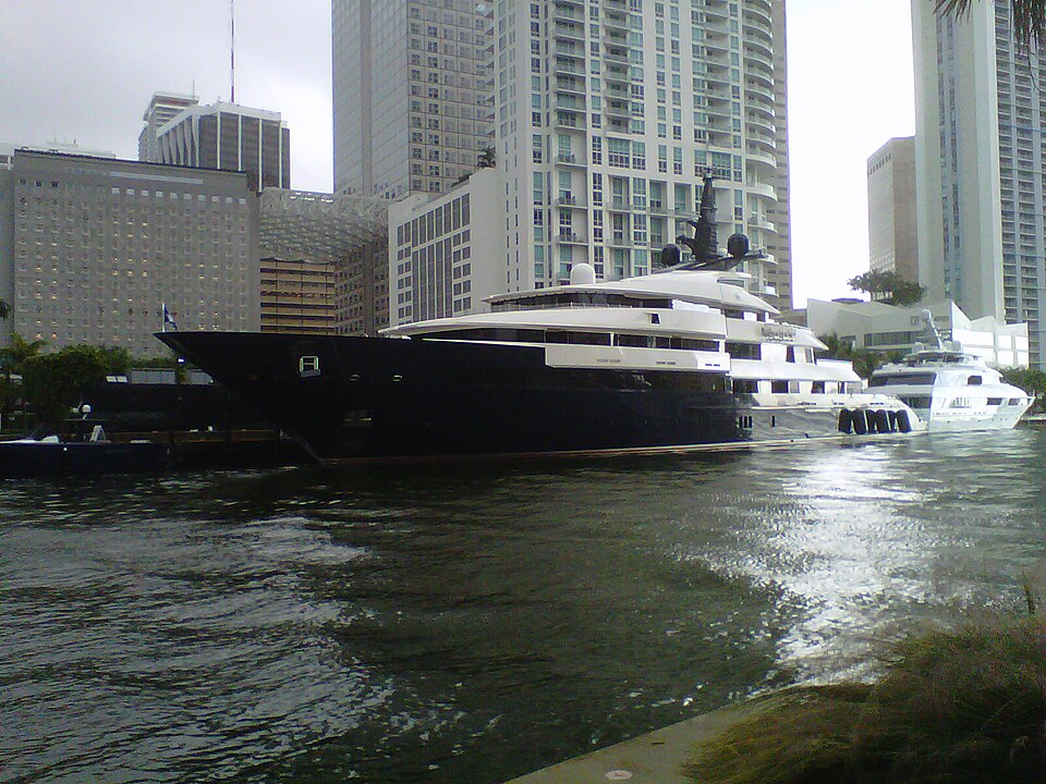 Red Sea Yacht & Speedboat