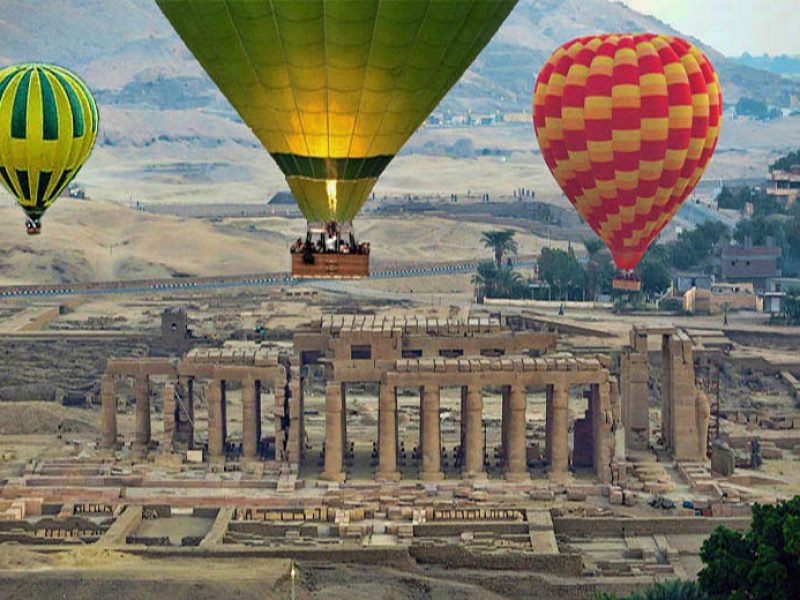 hot air balloon in egypt luxor