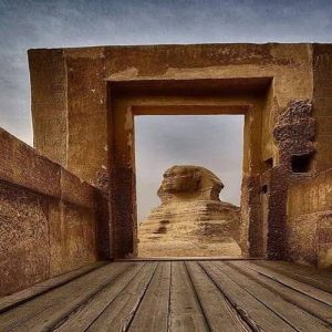 Luxor, Ancient Egypt, Great Pyramids, Sphinx, Egyptian Museum, Khan El Khalili Bazaar, Temple of Queen Hatshepsut, Valley of the Kings, Karnak Temple, Luxor Temple, Egyptian civilization.