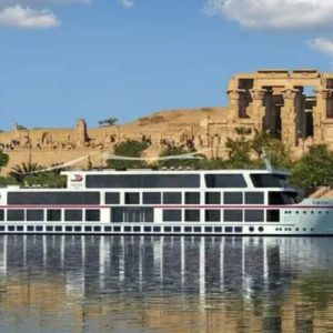 Egypt, Family tours, All-inclusive packages, Private tours, Tailored itineraries, Rich history, Pyramids of Giza, Temples Red Sea, Beaches, Activities, Education, Fun, Unique experiences, Tourist attractions, Culture, Customs, Travel insurance, Transportation, Accommodation.