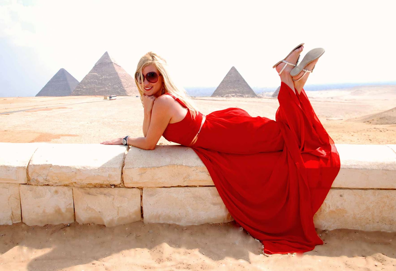 Solo Female Travel Egypt Travel Safety Cultural Sensitivity Accommodation Tips Transportation in Egypt Communication Abroad Egyptian Cuisine Historical Sites Health and Wellness Empowerment through Travel