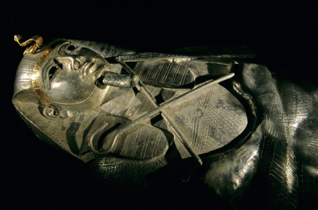 KING Psusennes I,
