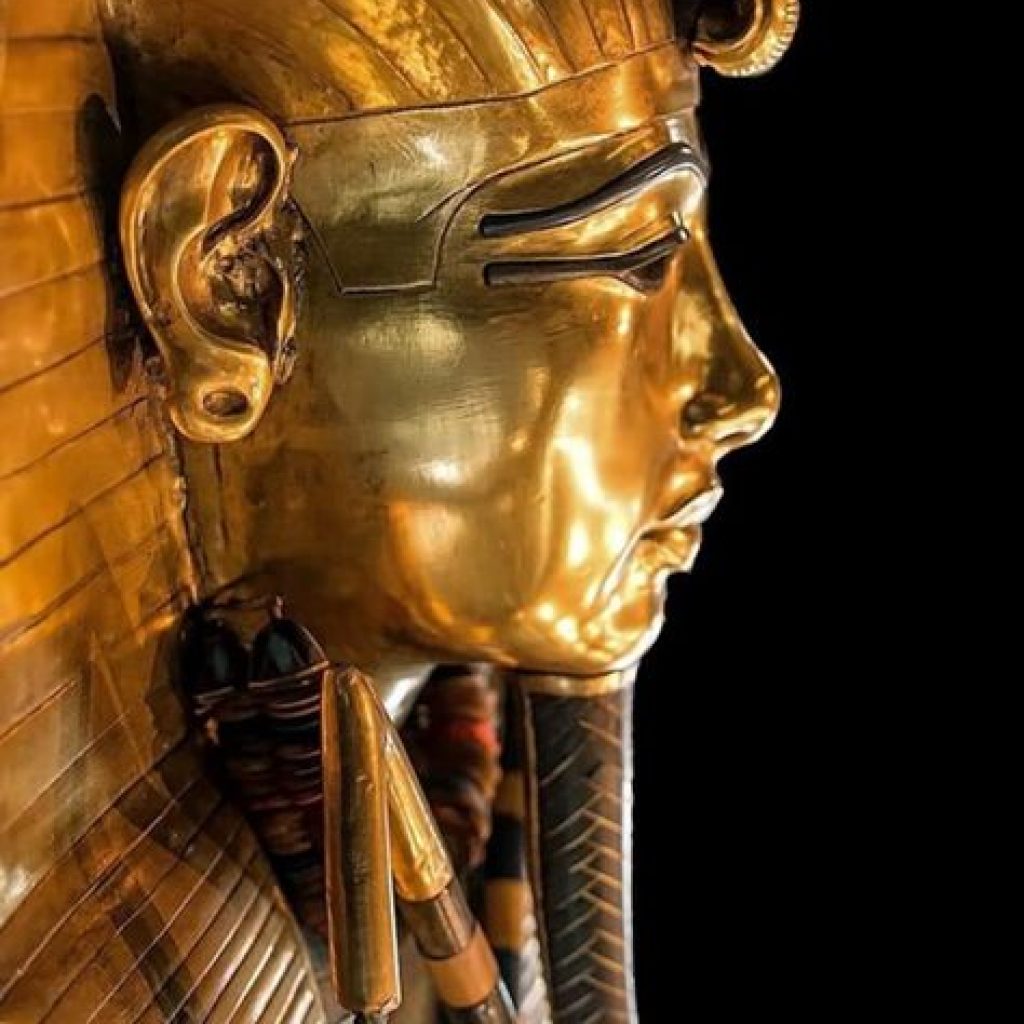 King Tutankhamun's,
Golden Legacy,
Ancient Egypt,
Pharaoh,
Tomb,
Archaeology,
Treasures,
Curse,
Excavation,
Egyptomania,