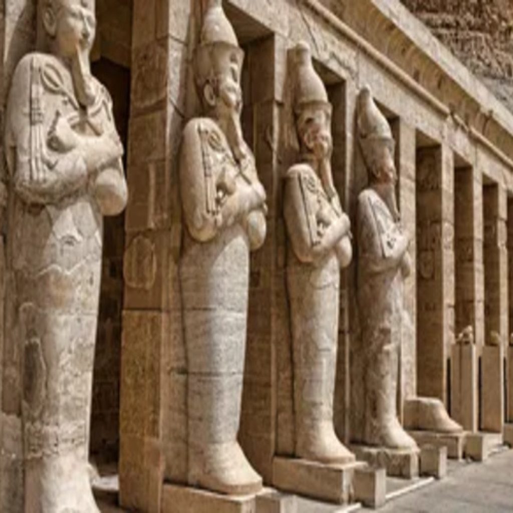 Luxor  packages,
Luxor travel packages,
Ancient Egypt exploration,
Luxor's archaeological wonders,
Nile River cruise experience,
Luxor's hidden gems,
Immersive historical journey,
Captivating pharaohs and gods