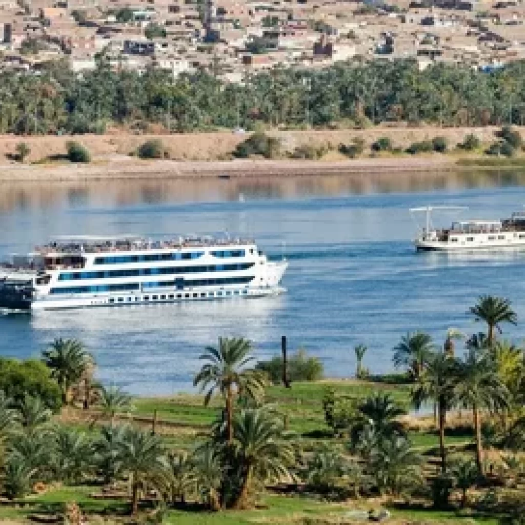 Nour el Nil Cruise,
Pharaonic,
Felucca,
Hieroglyphics,
Sphinx,
Embarkation,
Nilebank,
Oases,
Mummification,
Luxor Temple,
Aswan Dam,