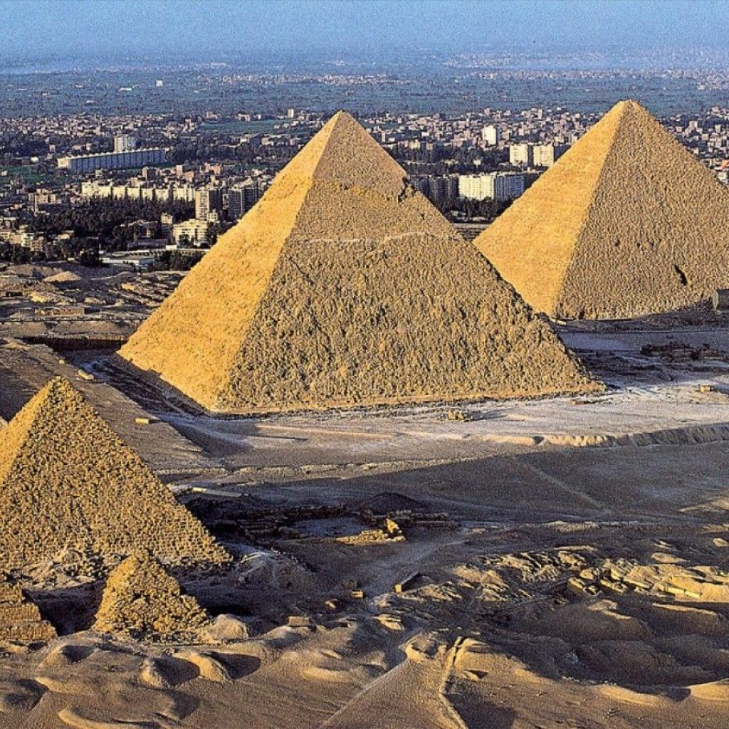 Egypt Holiday,Egypt travel, ancient civilization, pyramids, Nile River, Red Sea, Cairo, Egyptian cuisine, cultural heritage, historical sites, adventure, exploration, mystique, Pharaohs, Luxor, Karnak, Valley of the Kings.