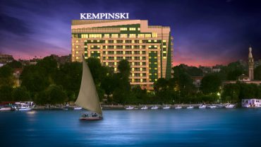 El Cairo Hotel, Luxury accommodation, Cairo's premier hotel, Exquisite design, Rich history, Unforgettable experience, Prime location, Cultural gems, Top-notch amenities, Tranquil oasis