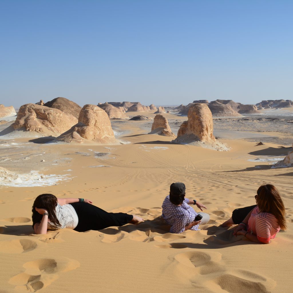 Best Egypt tour packages,Egypt travel, Egyptian landmarks, Nile River cruise, Sphinx, Luxor temples, Sahara desert adventure, Alexandria, Sharm El Sheikh, Bedouin camp.