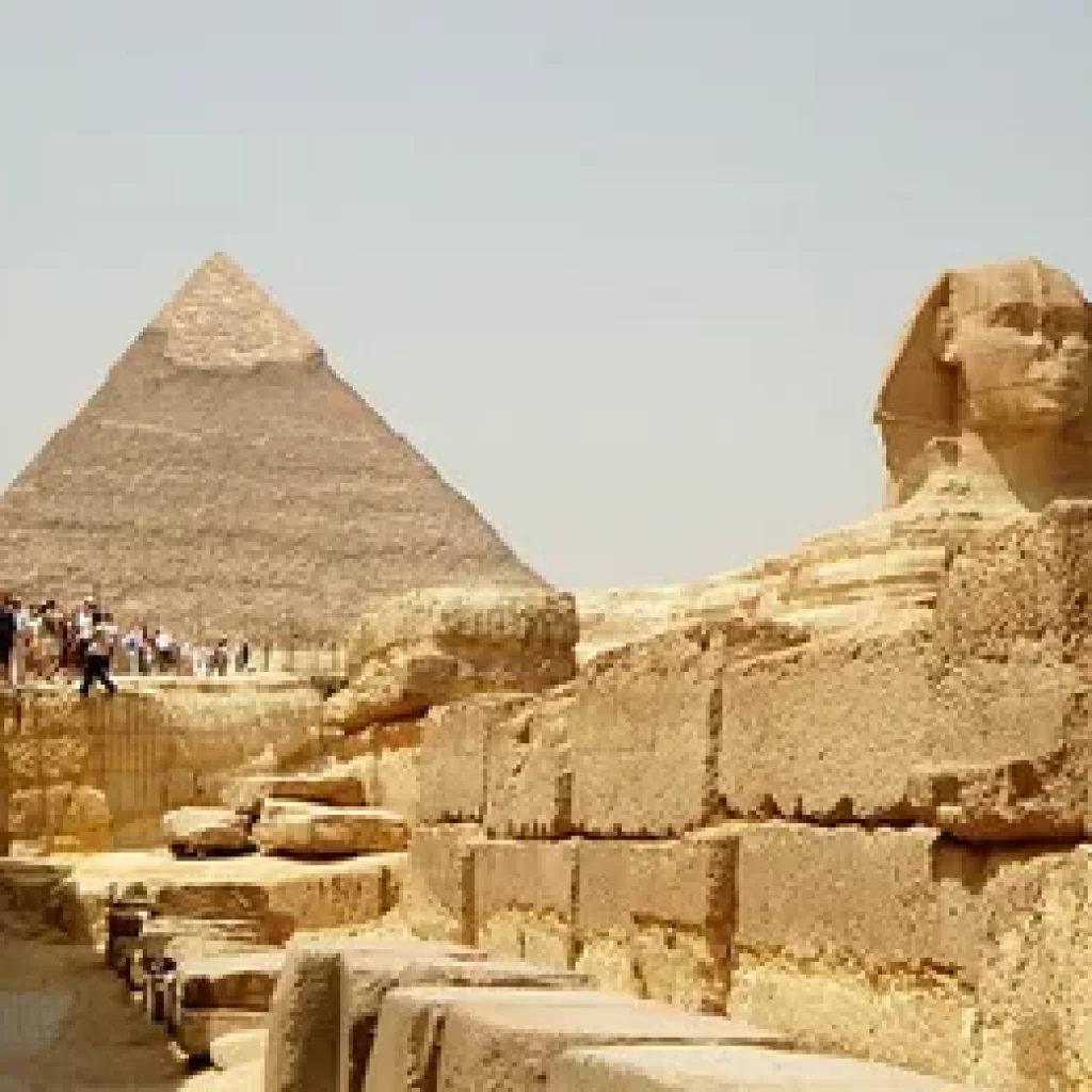 Cruise to Egypt,
Pharaohs,
Pyramids,
Nile River,
Luxor,
Aswan,
Ancient civilization,
Cultural heritage,
