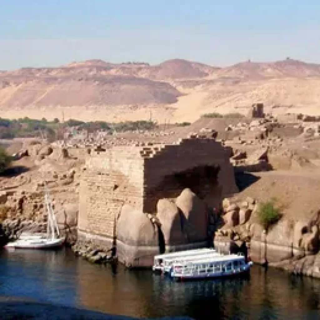 Cruises to Egypt ,
Nile River cruises,
Ancient Egyptian landmarks,
Luxor-Aswan itinerary,
Cultural experiences in Egypt,
Nile River exploration,,
Pharaohs and pyramids,
Local encounters in Egypt