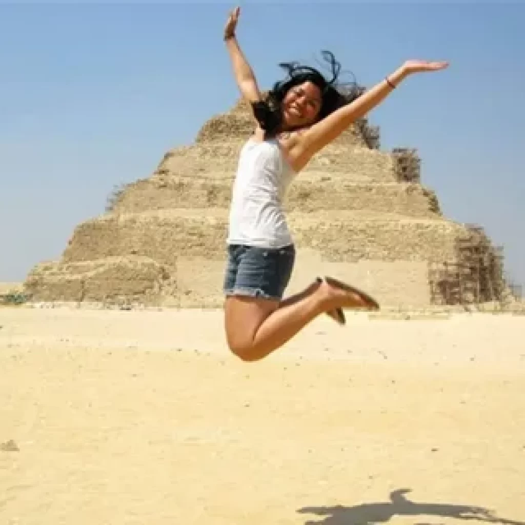 Egypt tour guide book, Egypt travel guide, Ancient monuments, Cultural exploration, Nile River cruises, Pyramids of Giza, Luxor temples, Red Sea resorts, Siwa Oasis, Alexandria attractions, Egyptian history