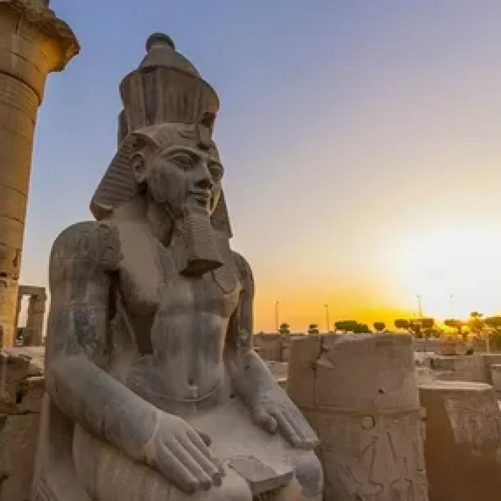 Egypt Tour Packages, Egyptian landmarks, Nile River cruises, Pyramids of Giza, Luxor temples, Red Sea resorts, Siwa Oasis, cultural experiences, historical marvels