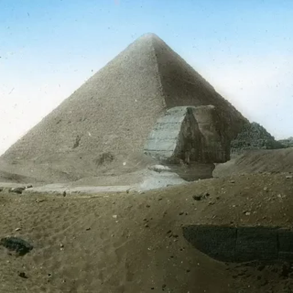 Egypt’s Pyramids,
Cannons,
Napoleon Bonaparte,
Pyramids of Giza,
Egyptian Campaign,
Historical Myth