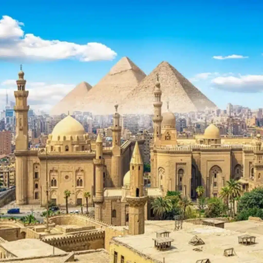 El Cairo Egypt, historical legacy, iconic landmarks, hidden gems, vibrant culture, culinary delights, marketplaces, nature escapes