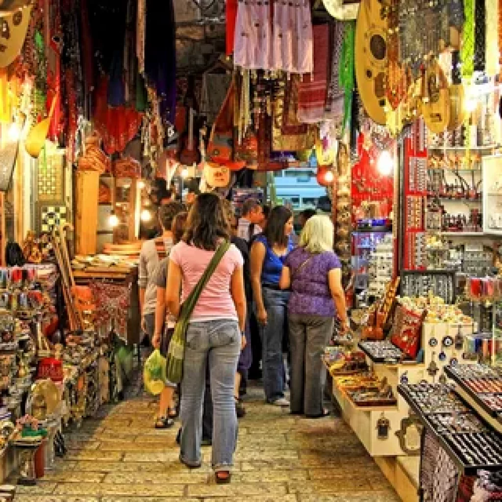 Khan khalili cairo,
Khan Khalili,
Cairo,
Islamic Cairo,
Traditional market,
Egyptian crafts