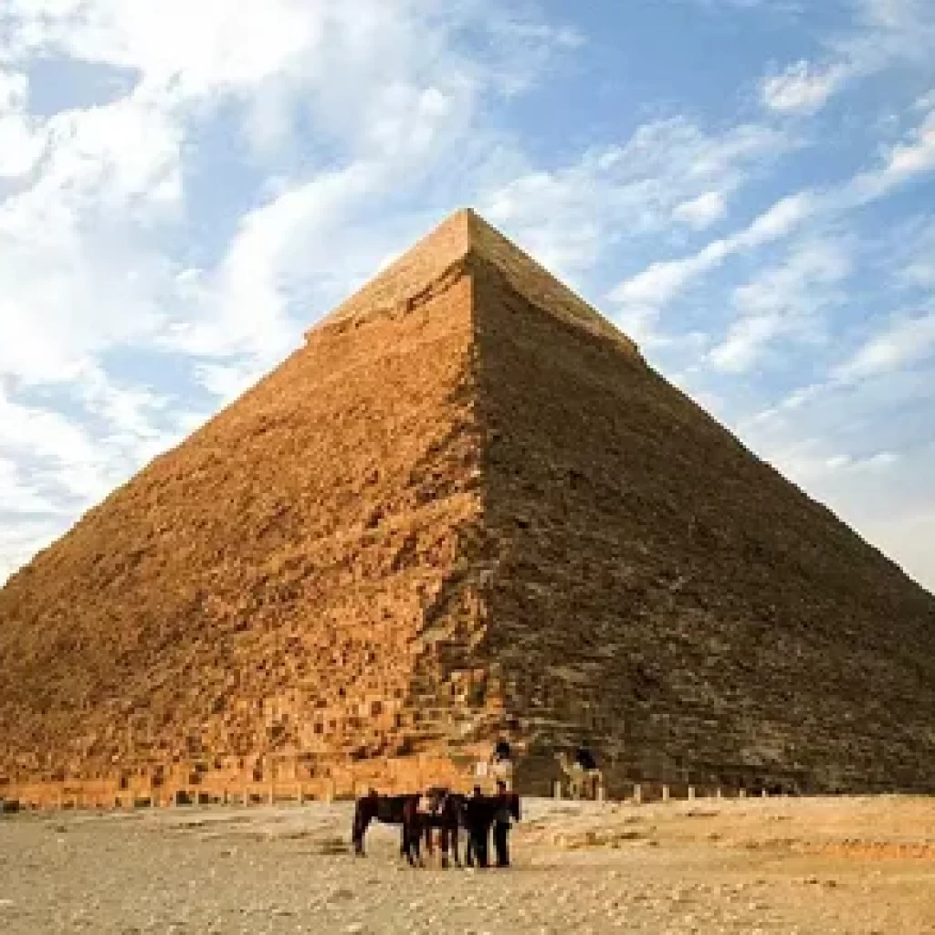 Egypt Giza Pyramids,
Ancient Egyptian architecture,
Pharaohs' tombs,
Great Pyramid of Khufu,
Sphinx,
Giza Plateau,
Pyramid construction,
Symbolism of pyramids,
Archaeological mysteries,
Cultural heritage