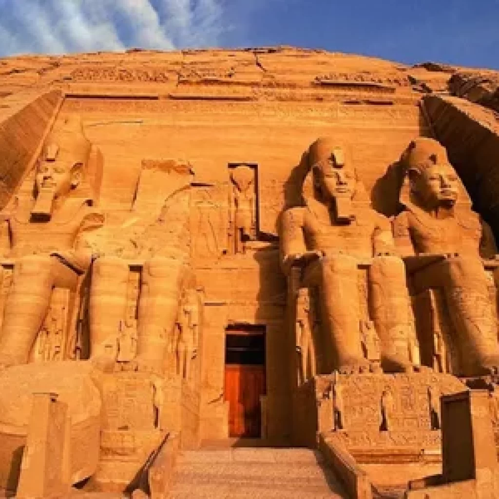 Egypt travel, ancient wonders, historical sites, Nile River, pyramids of Giza, Luxor, Aswan, Red Sea, Cairo, cultural immersion