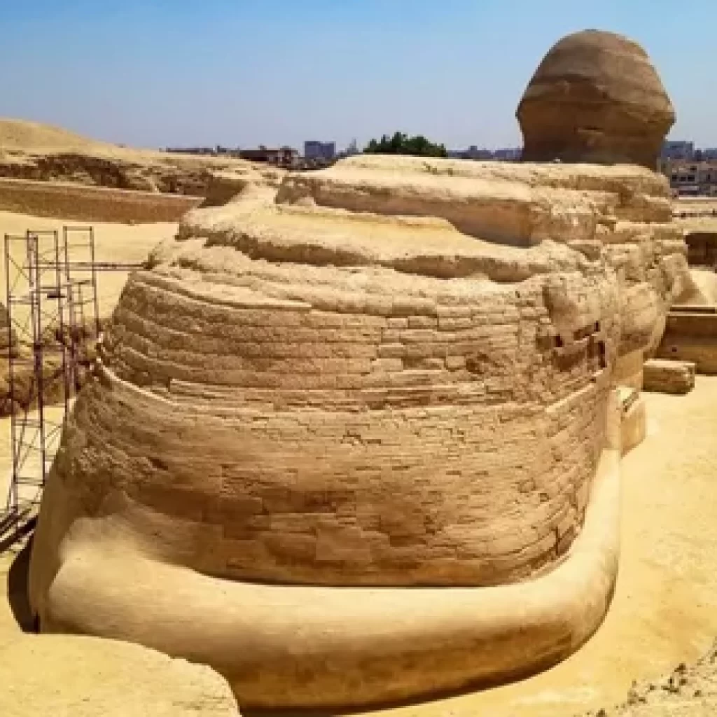 Sphinx of Giza,
Enigmatic
Colossal
Limestone
Giza Plateau