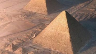 Giza and the Pyramids, Ancient Egyptian Necropolis, Fourth Dynasty Pharaohs, Khufu's Great Pyramid, Pyramid Construction Techniques, Giza Plateau Mysteries, Solar Alignment of Pyramids, Sphinx of Khafre, Pyramid Burial Chambers, Giza's Hidden Chambers, Archaeological Discoveries at Giza