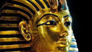 The Egyptian Museum in Cairo, Cairo artifact collection, Pharaonic history Cairo, Tutankhamun treasures Cairo, Royal Mummy exhibit, Neoclassical museum Cairo, Ancient Egypt museum tour, Tahrir Square museum, Amarna period artifacts, Egyptian civilization relics, King Tut mask Cairo