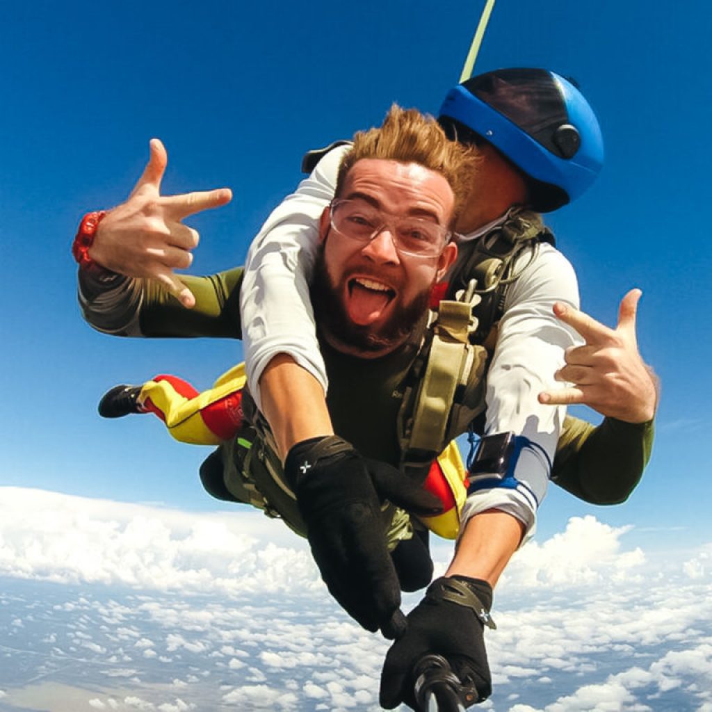 Skydiving in Egypt,
Skydiving over Giza,
Red Sea skydiving,
Tandem skydiving in Egypt,
Skydiving Sinai Peninsula,
Egypt aerial adventures,
Extreme Sports Egypt,
Skydiving pyramids,
Parachuting Egypt,
Egyptian skydiving tours,
Skydiving near Cairo